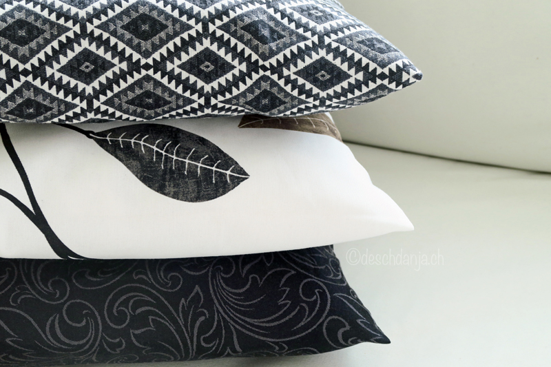 Sew easy pillow