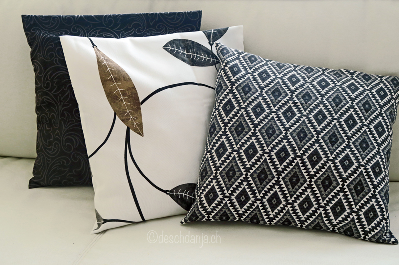 Sew easy pillow