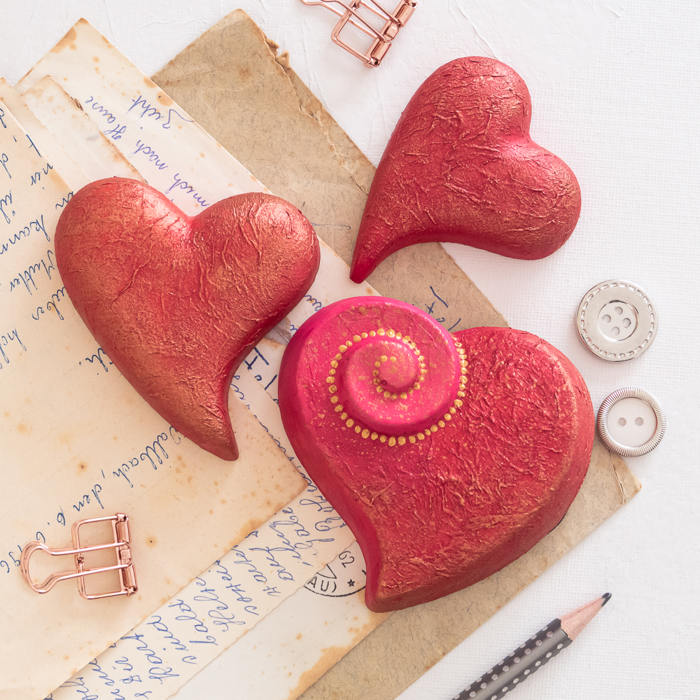 Valentinstag: Gips Herzen gestalten